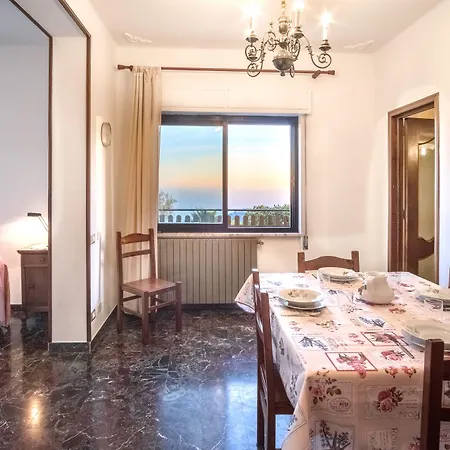 Da Ernestina Apartment Imperia