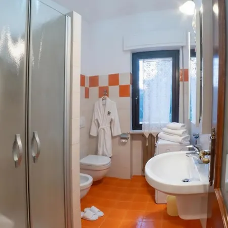 Da Ernestina Appartamento Imperia