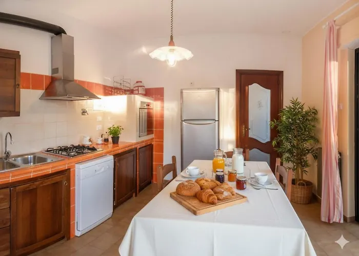 Da Ernestina Lägenhet